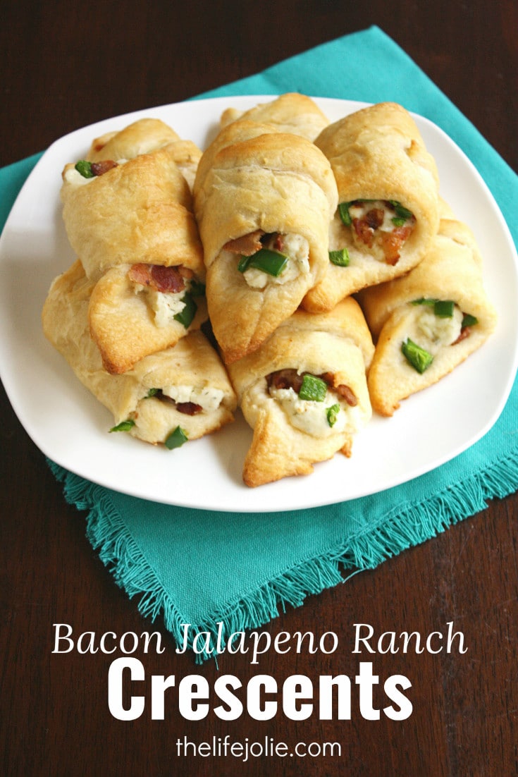 These Bacon Jalapeno Ranch Crescents are a super easy and delicious appetizer- they come together so quickly and taste awesome!