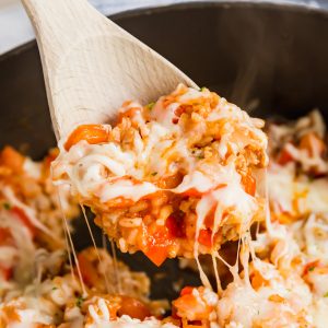 This Un-Stuffed Bell Peppers Skillet is a delicious one pot meal and a great way to use leftover rice. It’s ready in 30 minutes and takes all the work out of traditional stuffed peppers which makes it an easy option for a weeknight dinner!