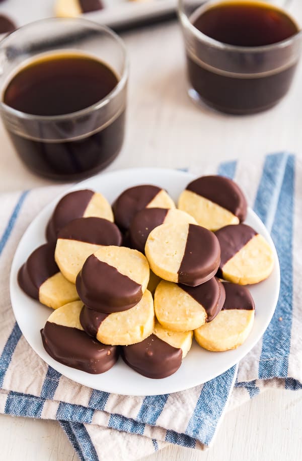 Almond Shortbread Cookies on a white plate.