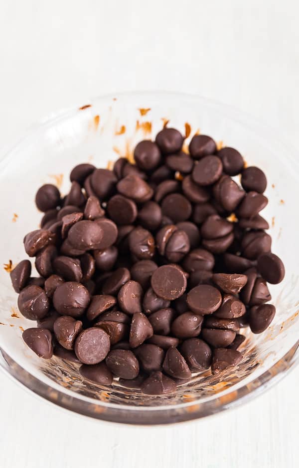 How to Melt Lily Chocolate Chips in Microwave? 