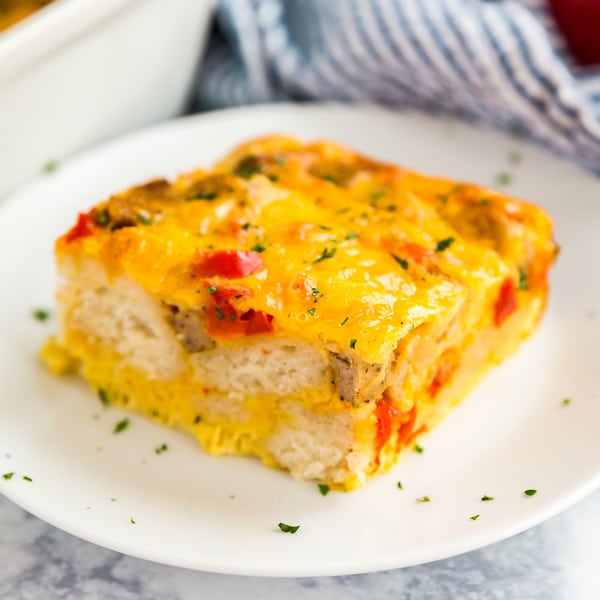 Do you hate when the bread in you breakfast Strata gets soggy? Then you've got to make Bubble Up Breakfast Casserole! It's easy, delicious and can even be made ahead!